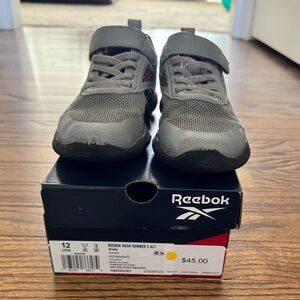 Reebok Black / Gray Kids Running Shoes - little kids size 12